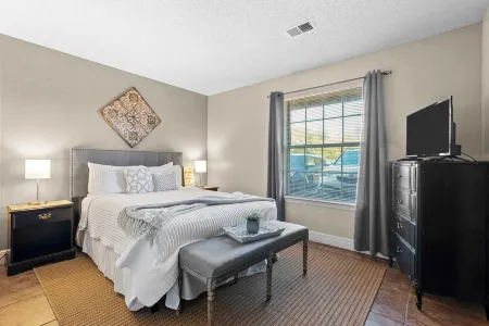 Branson Vacation Station - Charming 1 Bdr Condo in the Middle of Everything!