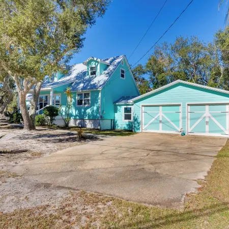 Serene Pensacola Vacation Rental w/ Gas Grill