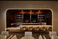 Hilton Anchorage - bar