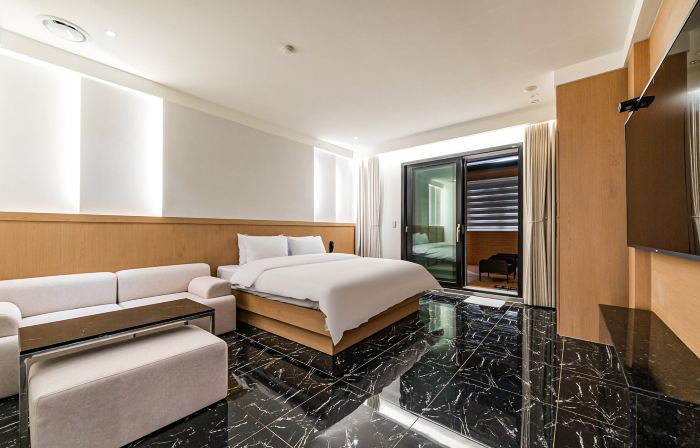 HOTEL THE ART UIWANG