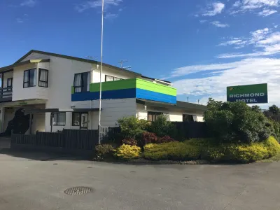 Richmond Motel and Holiday Park Hotel di 