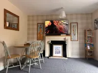 3 Bed Entire House - Runcorn Hotels in Runcorn