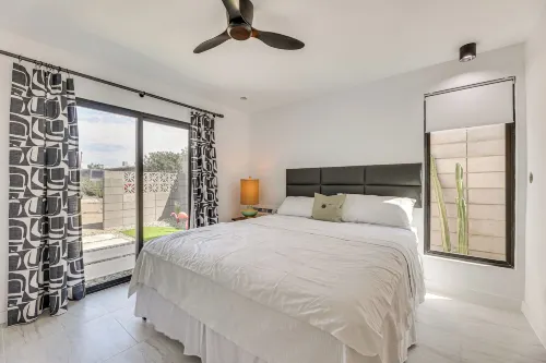 Walkable Downtown Chandler Oasis w/ Private Patio - Homestays