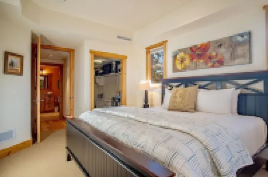 Elkhorn Springs Sanctuary - Pool/hot Tub/underground Parking Hotels in Sun Valley