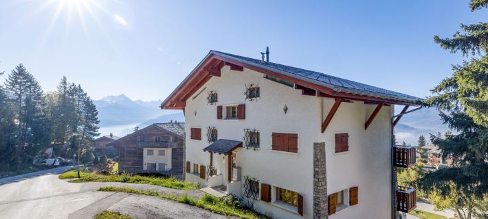 Les Aiguilles Vertes Rez inférieur Hotels in Sierre