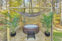 Riverfront Cabin w/ Hot Tub in Schroon Lake! - Wifi