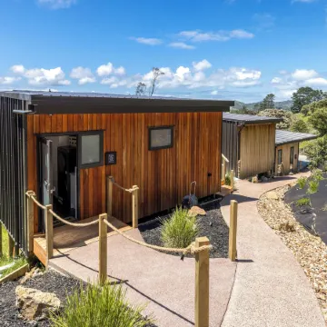 Hidden Valley Waiheke Отели рядом с достопримечательностью «Автобус Explorer Island Waiheke»