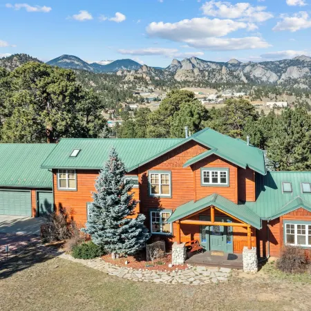 Mountain Shadows Resort