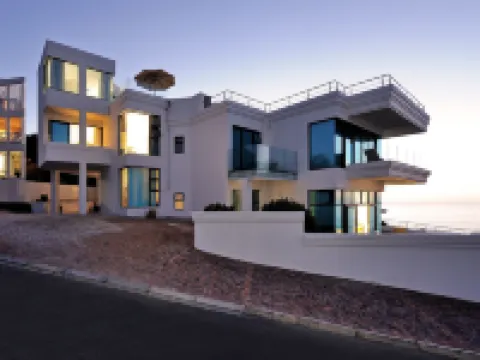 Sea Star Cliff Hotels in Overberg District Municipality