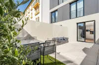 GuestReady - Aveiro Stylish Stay with terrace - Strand