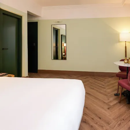Honest Hotel Granada