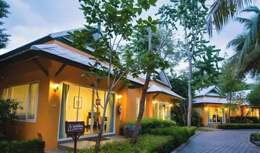 รูปภาพของบ้านอัมพวา รีสอร์ท แอนด์ สปา