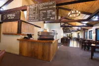 The Park Hotel Ruapehu - breakfast