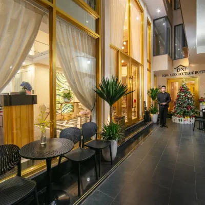 Dong Xuan Boutique Hotel Hotels near Long Bien Railway Station
