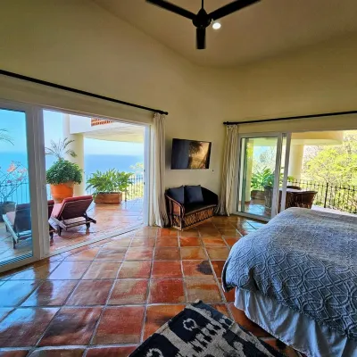 Luxury Villa Casa Matuta @ Mismaloya-Full Staff Hotel berhampiran Boca de Tomatlán