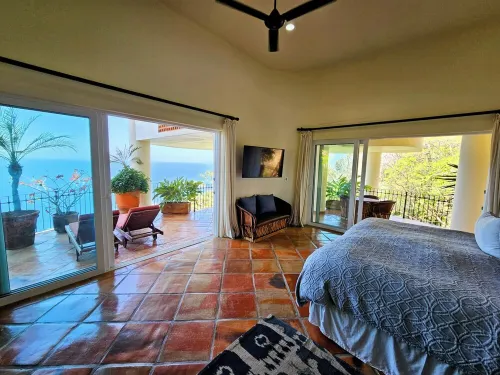 Luxury Villa Casa Matuta @ Mismaloya-Full Staff