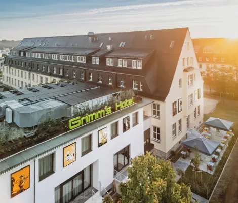 Grimms Hotel Hanau - parking