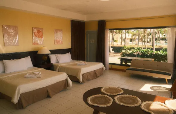 C & J日落景觀海灘度假村