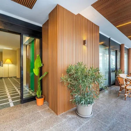 Rina Sea Apartments