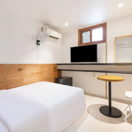 Suyu Ui Hotel (Building B) Отели рядом с достопримечательностью «Храм Тосонса»