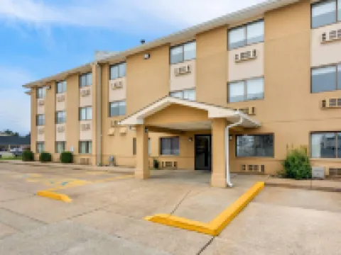 Super 8 by Wyndham Evansville East Hoteles en Condado de Vanderburgh