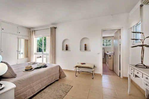 4 Beds, Golf Views, optional pool heating - مسبح خاص