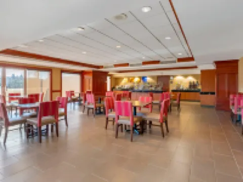 Comfort Suites Manassas Battlefield Park Hotels in Prince William County