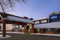 AmericInn by Wyndham Grand Forks Hotel a 