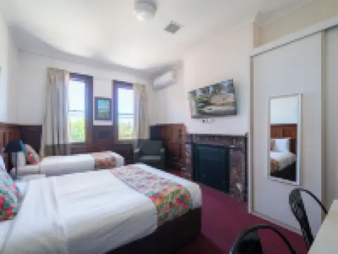 ザ ハロウズ アコモデーション バサーストのホテル