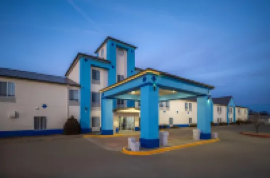 Days Inn by Wyndham Dodge City Hotels in 