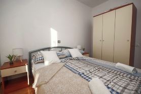 Apartments Kamenar