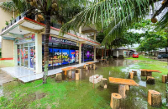 RedDoorz at Pondok Alief near Pantai Ujung Genteng 3