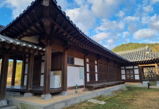 한옥 정경 이미지