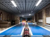 ホテル ガジャ グルンバルド周辺のホテル