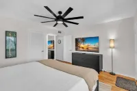 7th Heaven 1 Bedroom Condo by Redawning
