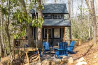 Wayah Ridge Escapes - 3-Star