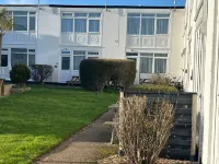 Charming 2 Storey Holiday Villa in Dawlish Warren Hotel di Dawlish