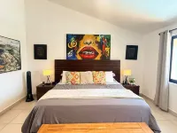 Modern Lux Ajijic 2 Bed Home -Fantastic Location -Bikes -Gym -Pickleball Court