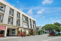 Hotel O near Juanda Airport formerly Azzahra Guest House Family - Wifi