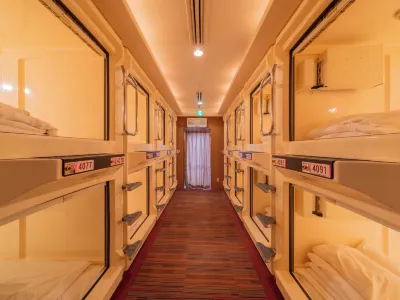 Capsule Inn Osaka (Male Only) Отели в г. 