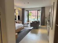 Omica 1 Residence