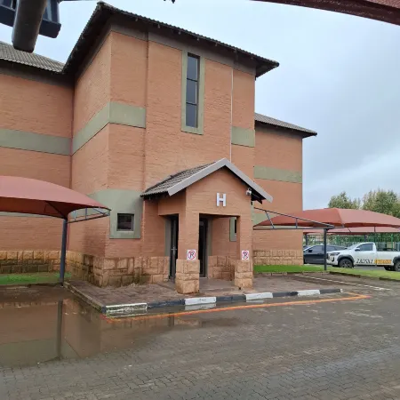 Serene 1-Bedroom Apartment in Bloemfontein