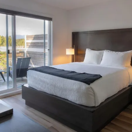 Tofino Resort + Marina