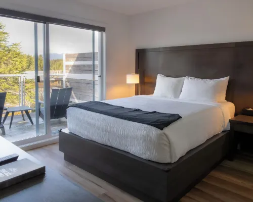 Tofino Resort + Marina Hotels in Tofino