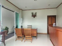 Wind Hill Resort Ranong - Bergblick