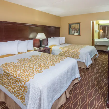 Days Inn by Wyndham Paducah I-24 Exit 4