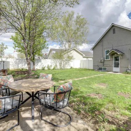 Walkable Home in Dtwn Caldwell! 1 Mi to Campus