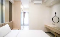 Best Price and Comfortable Living 2Br at Anderson Supermall Mansion Apartment by Travelio
