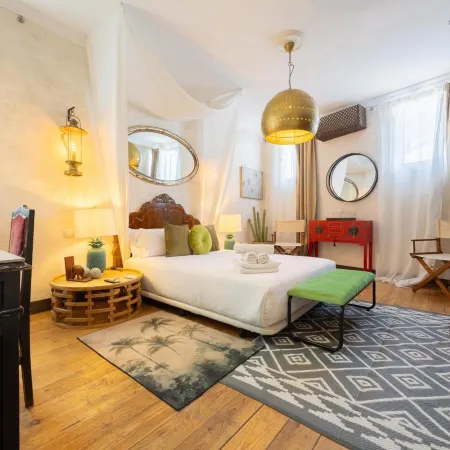 Hotel Natura Life Gran Via Отели рядом с достопримечательностью «Небоскреб "Испания"»