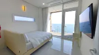 Pohang Vida Feliz Pool Villa